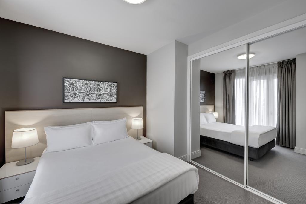 Картинка Adina Apartment South Yarra 4*