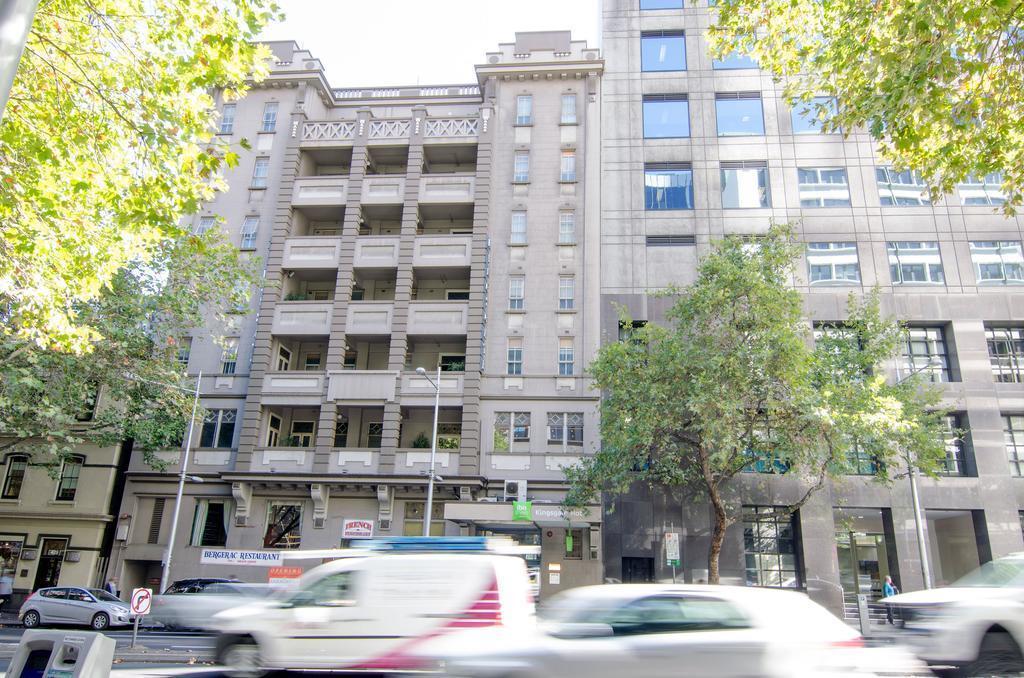 Готель Ibis Styles Kingsgate 3*