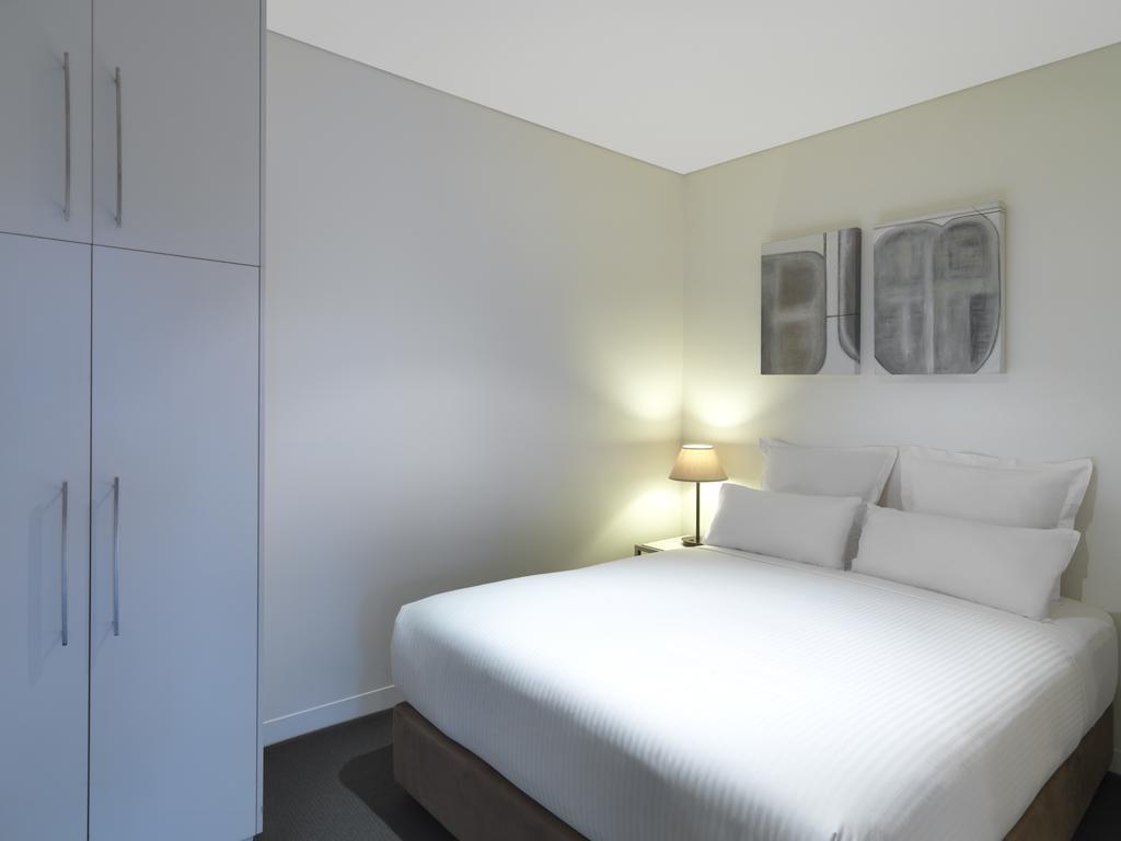 Фотография Oaks On Collins 4*