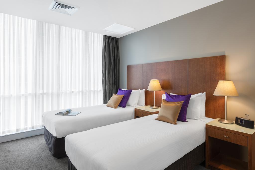 Фотографія Park Regis Griffin Suites 4*