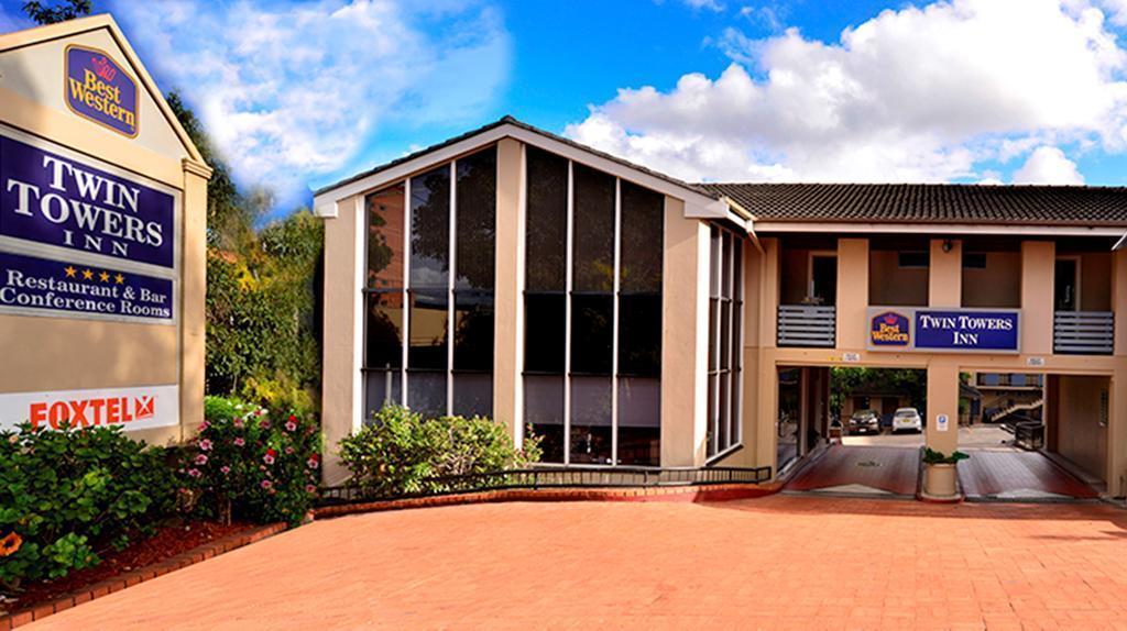 Отель Best Western Twin Towers Inn 4*