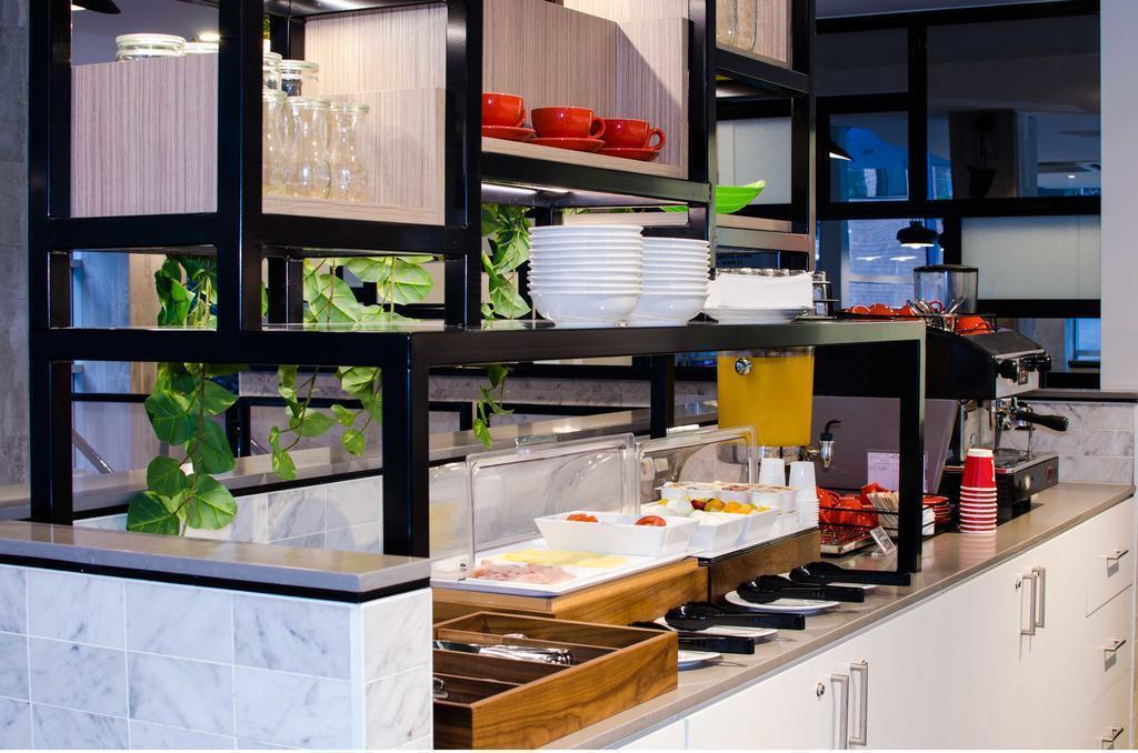 Фотография Ibis Budget Sydney East 2*