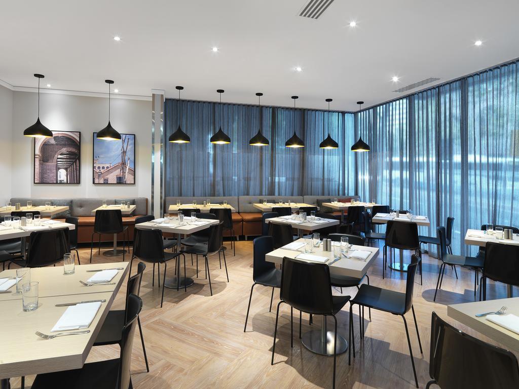 Фотографія Travelodge Wynyard 3*