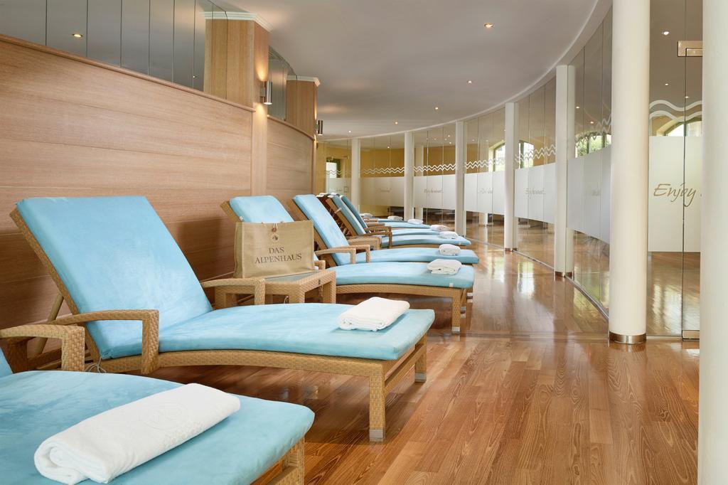 Фото Das Alpenhaus Hotel (ex. Grand Park Hotel) 4*