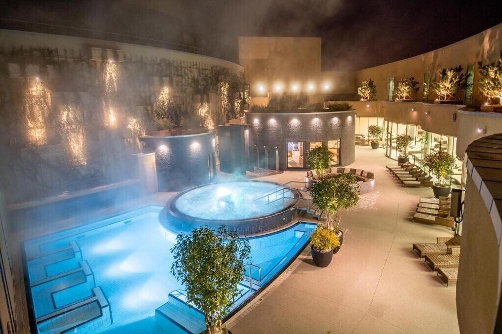 Зображення St. Martins Therme & Lodge 4*