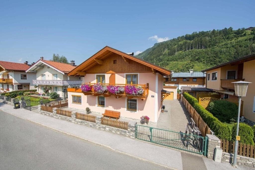 Отель Gaestehaus Unterberger 3*