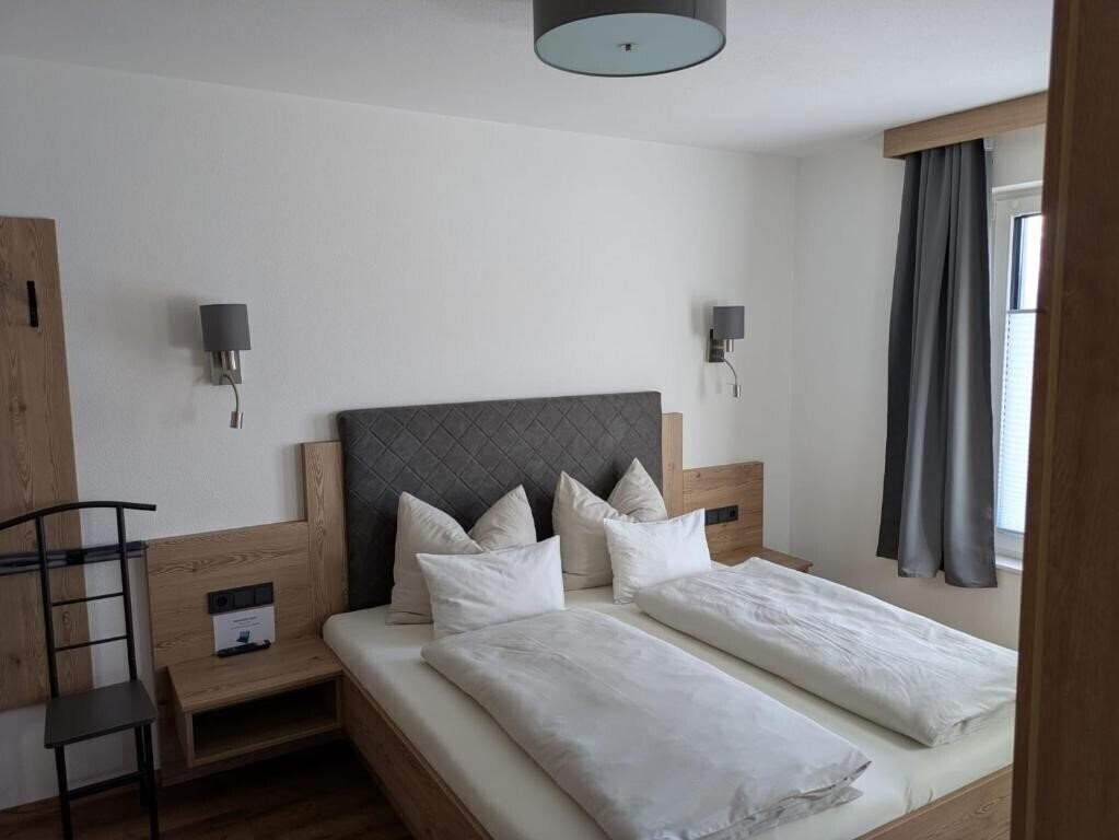 Отель Deutschmann Hotel 3*