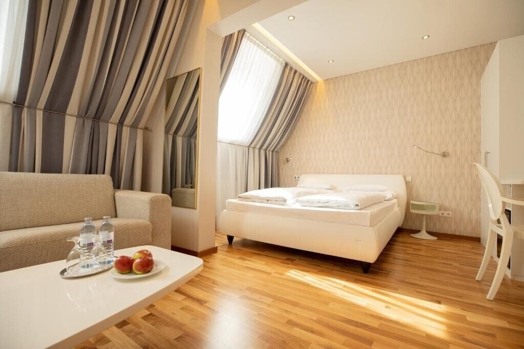 Готель Gollner 4*