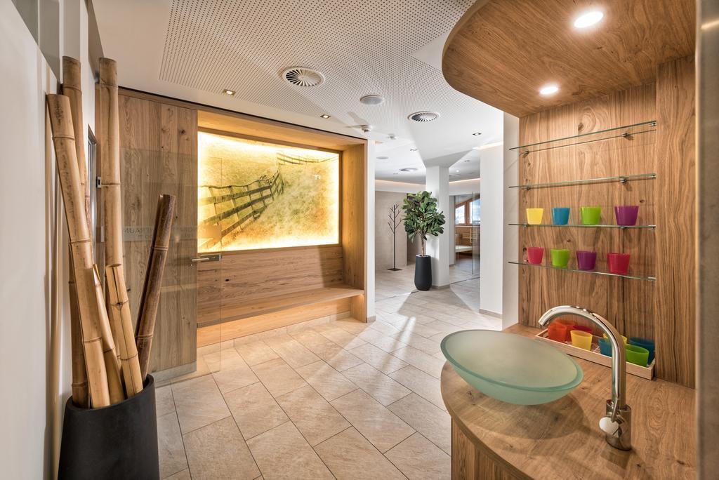 Фотографія Alphotel 4*