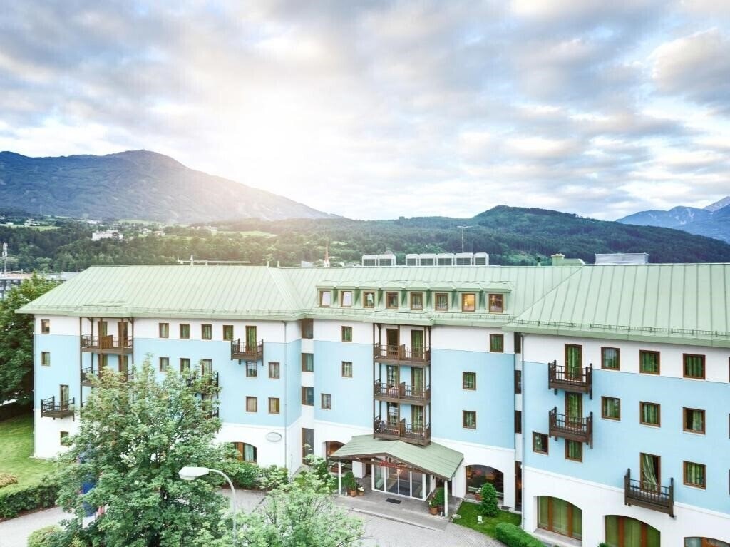 Отель Alphotel 4*