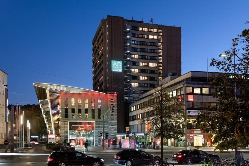 Готель Hilton 4*