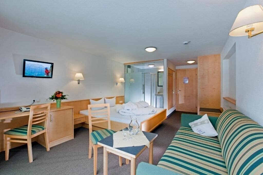 Фото Auderer Hotel 3*