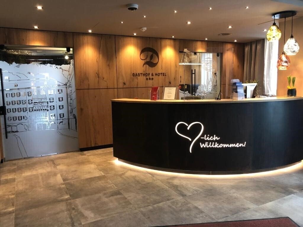 Готель Hotel- Und Gasthof Dollinger 3*