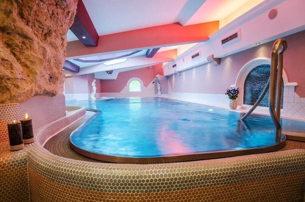 Фотографія Central 4*