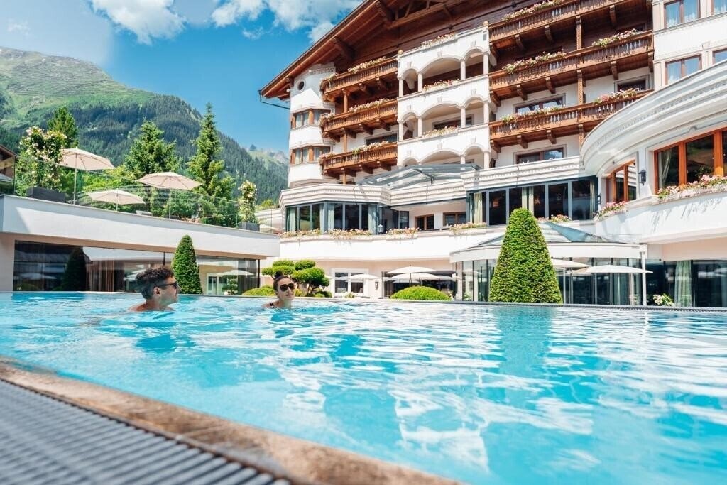 Фотографія Trofana Royal 5*