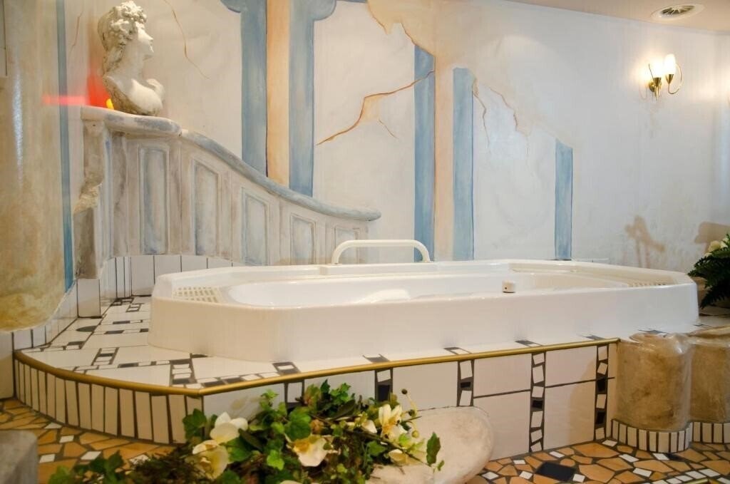 Фотографія Hotel Victoria 3*
