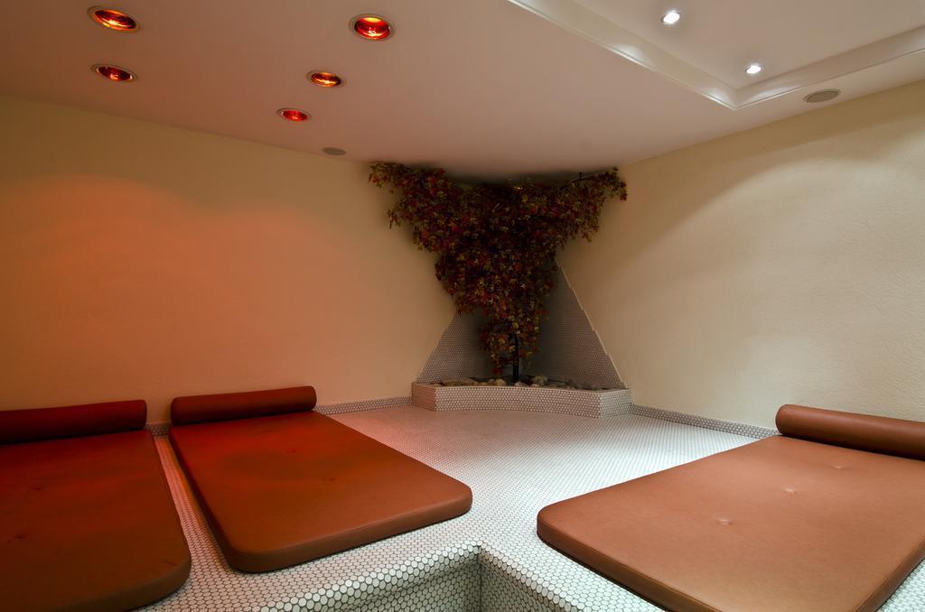 Фото Garni Astoria 4*