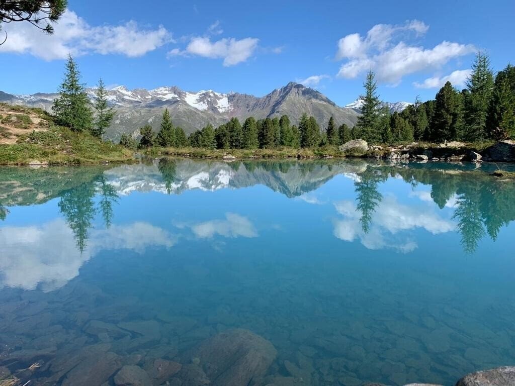 Изображение Piz Buin 4*