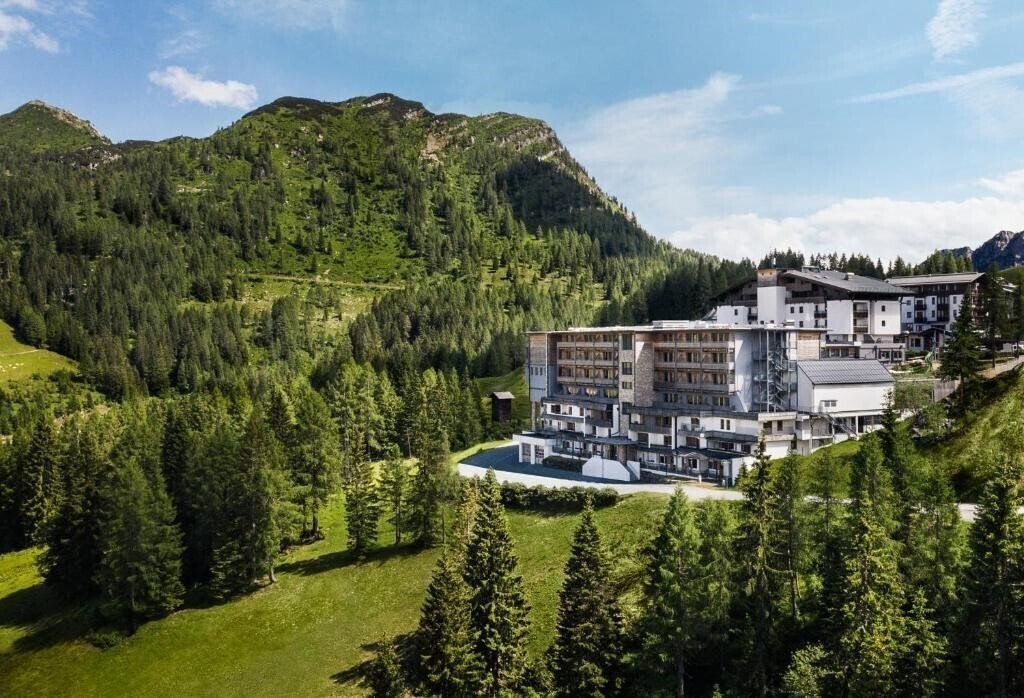 Готель Falkensteiner Hotel Sonnenalpe 4*
