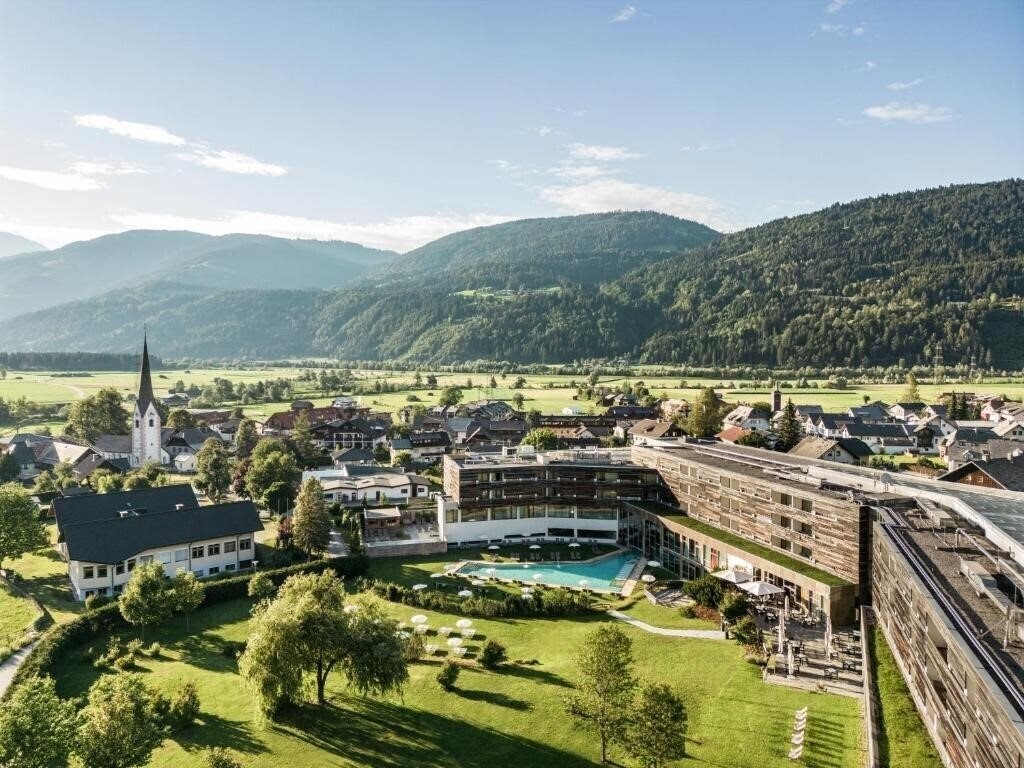 Готель Falkensteiner Hotel & SPA Carinzia 4*