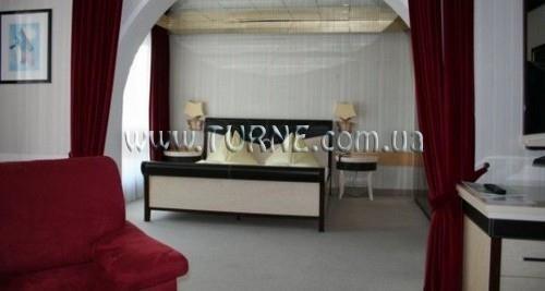 Готель Bellevue 4*