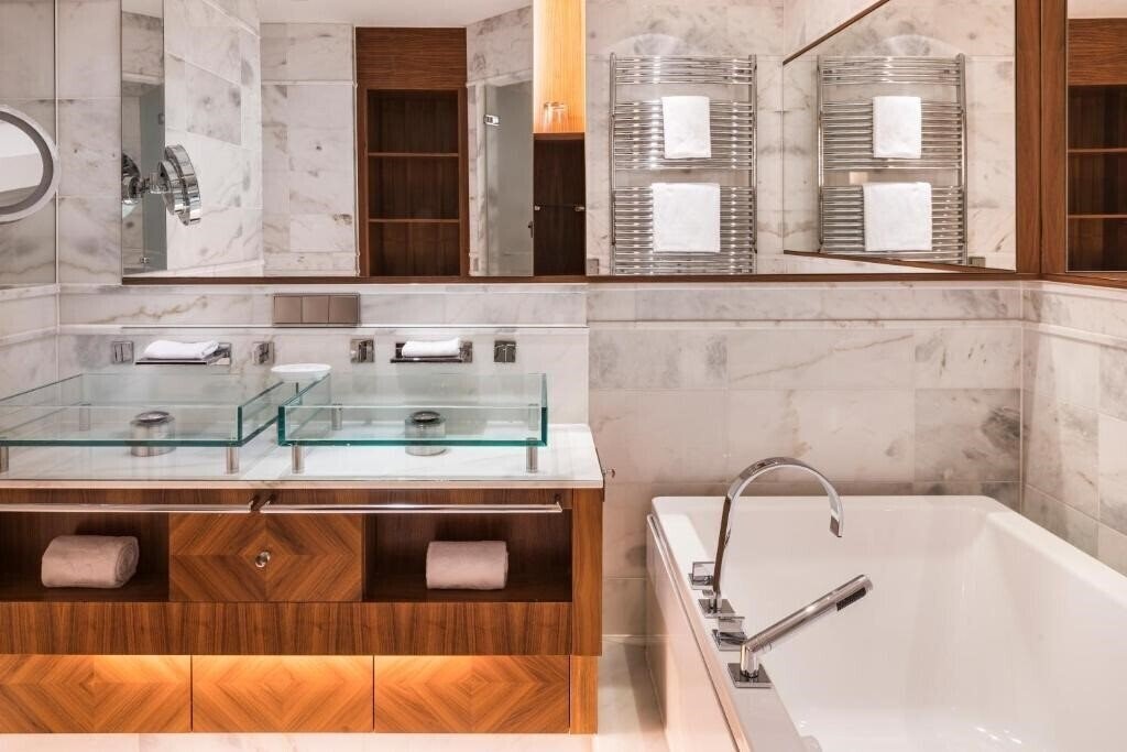 Изображение Schloss Velden 5*