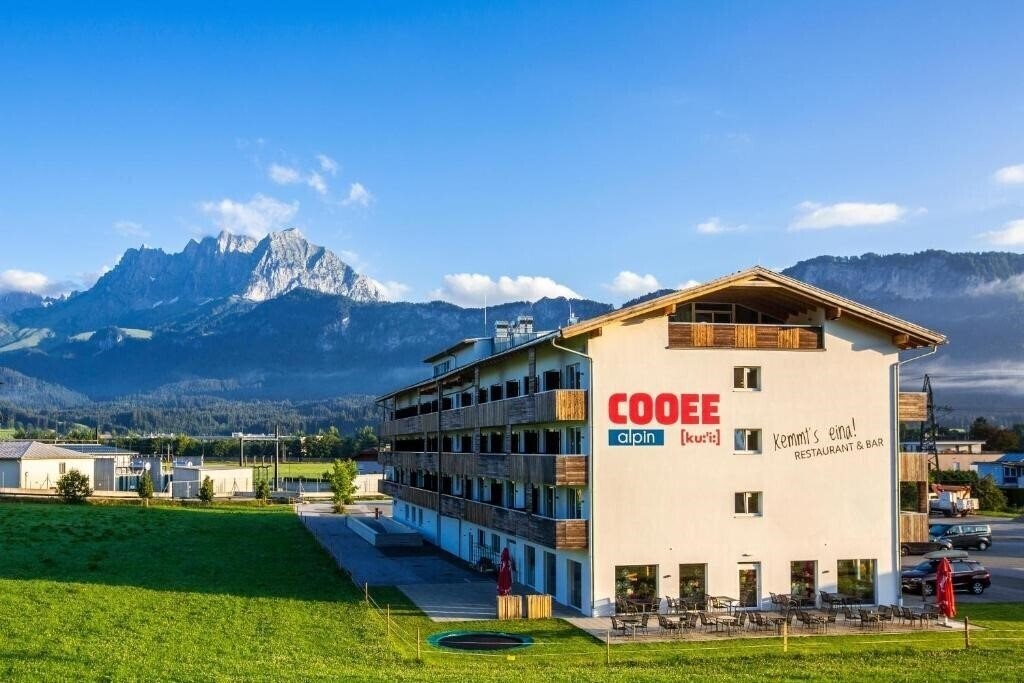 Отель Cooee Alpin Hotel Kitzbuheler Alpen 3*