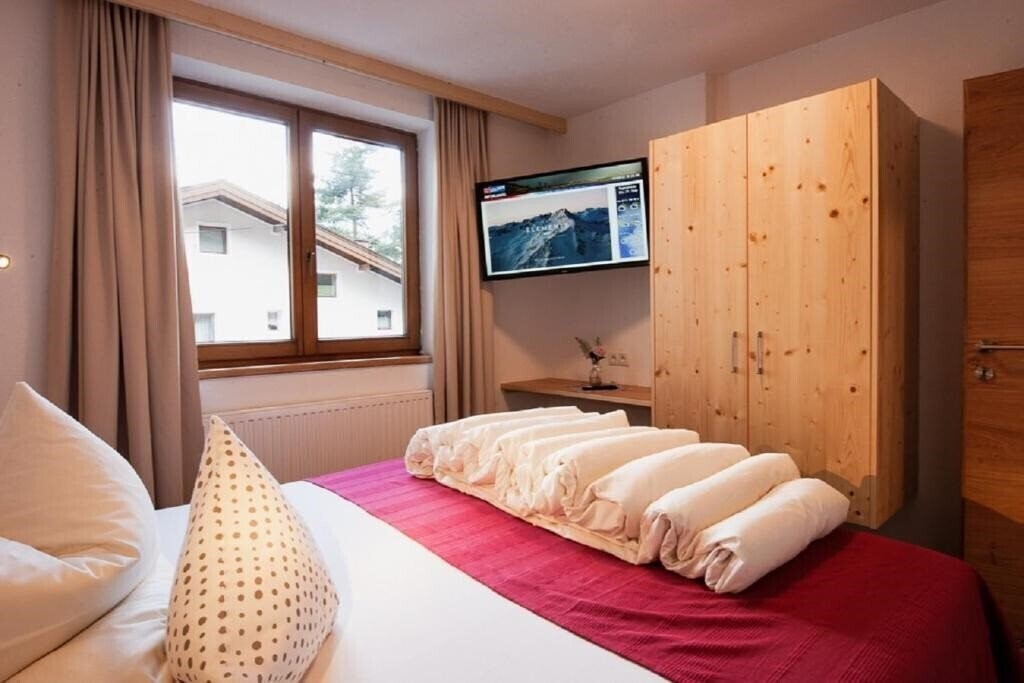 Фото Falkner Appartement Resortr 4*
