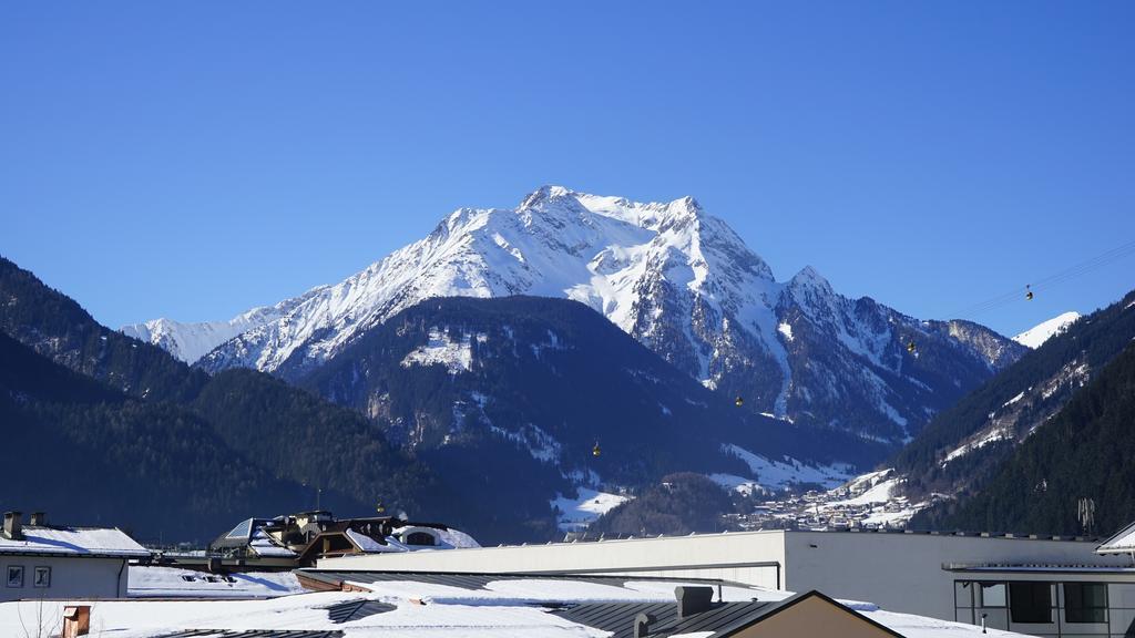 Фото Posthotel Mayrhofen 3*