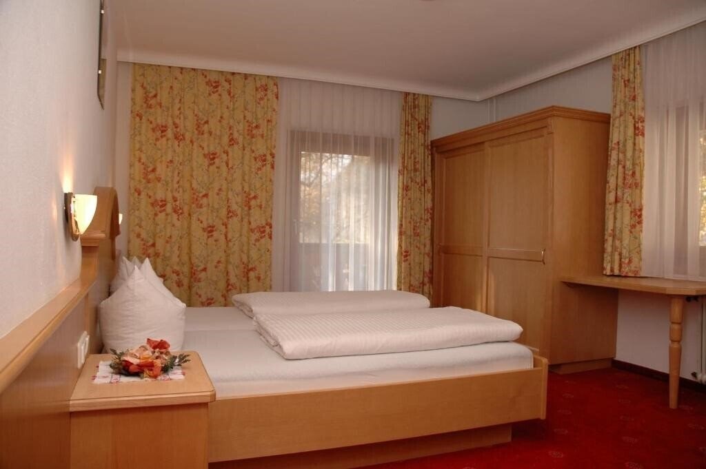 Фотография Garni Almhof Hotel 3*