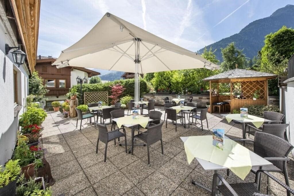 Фотографія Hotel Neuwirt 3*