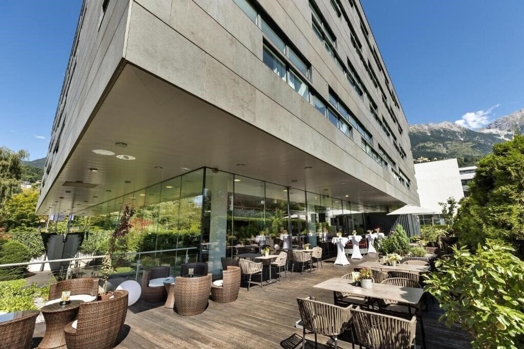 Готель Austria Trend Congress 4*