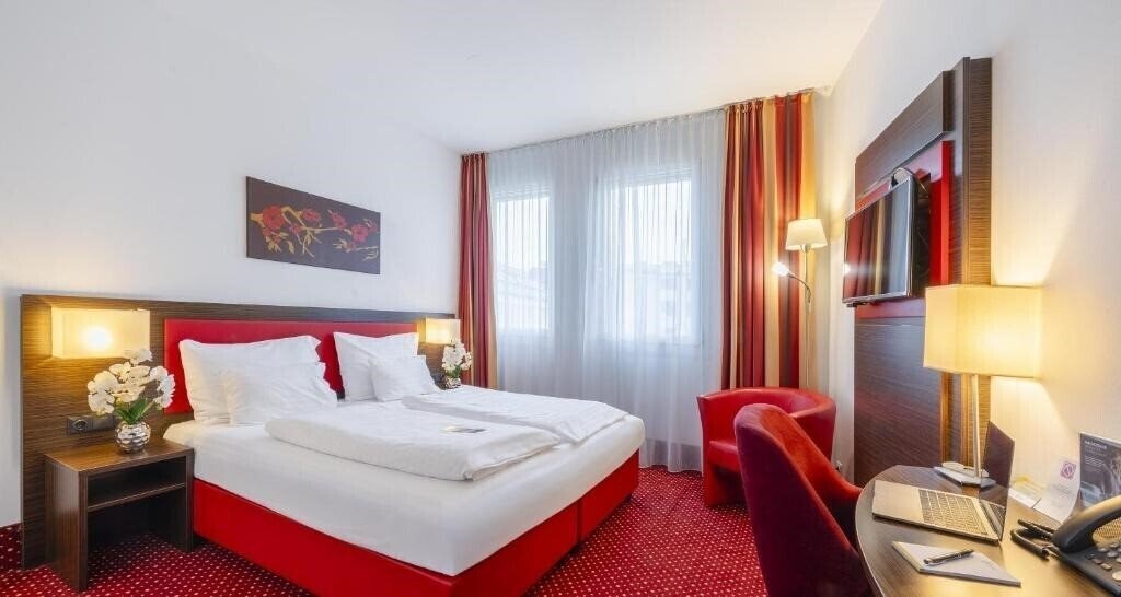 Фото Amedia Hotel 4*