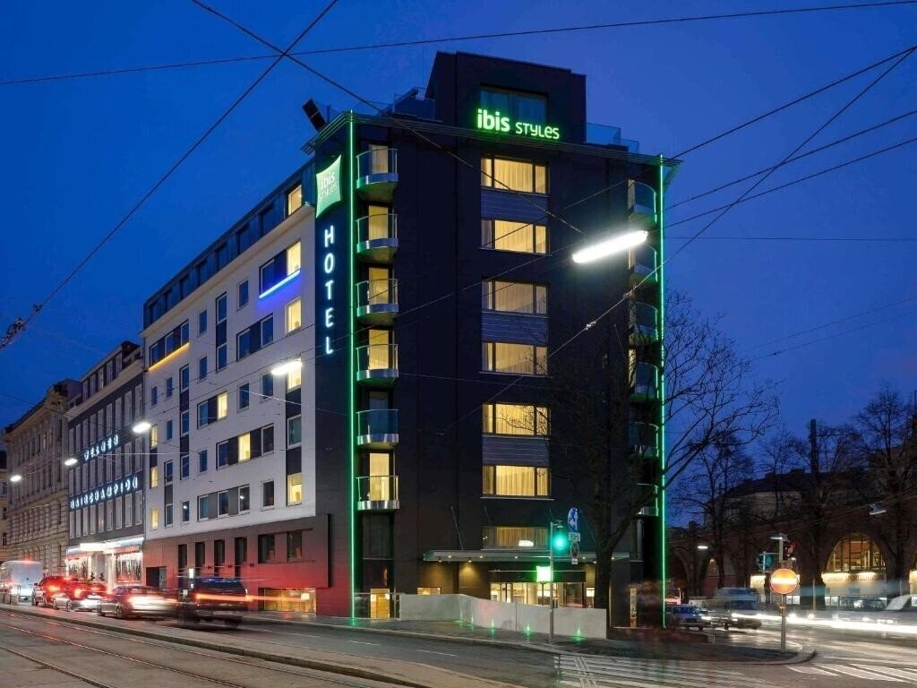 Готель Ibis Wien City 3*