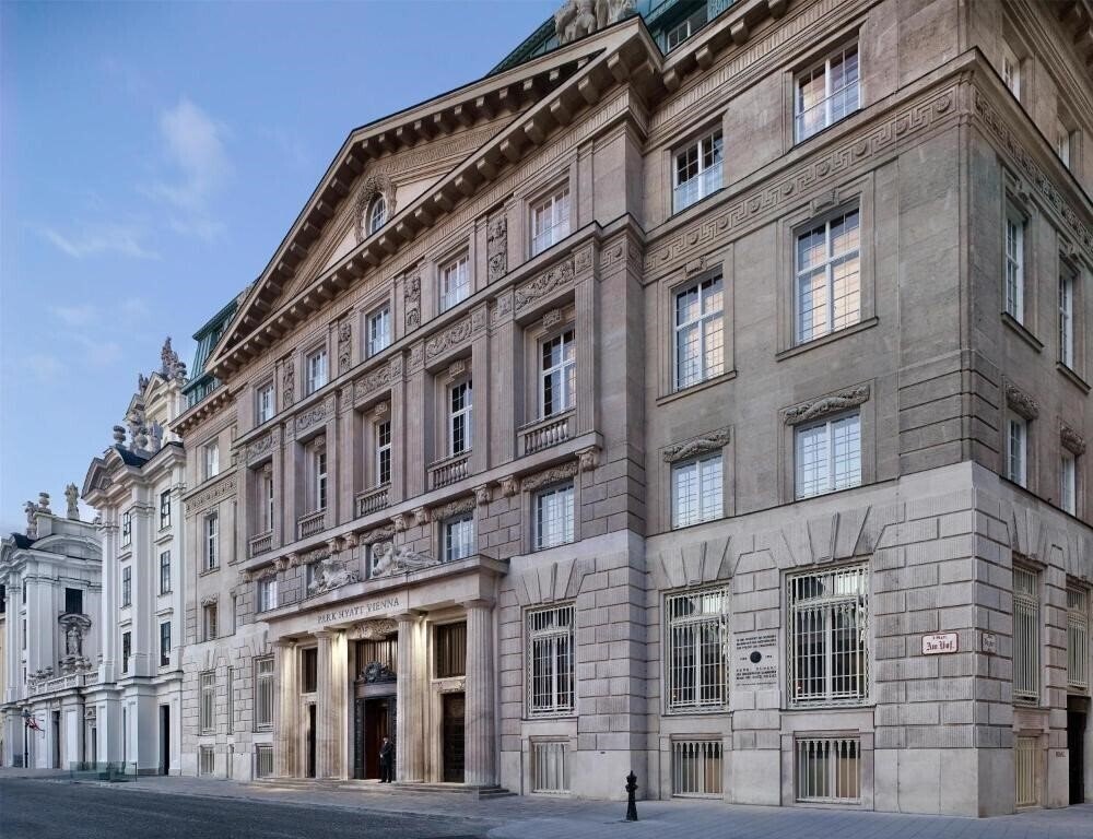 Отель Park Hyatt Vienna 5*