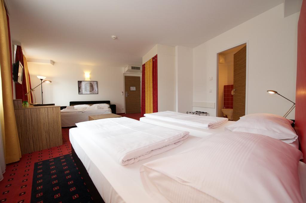 Фотография Senator Hotel Vienna 4*