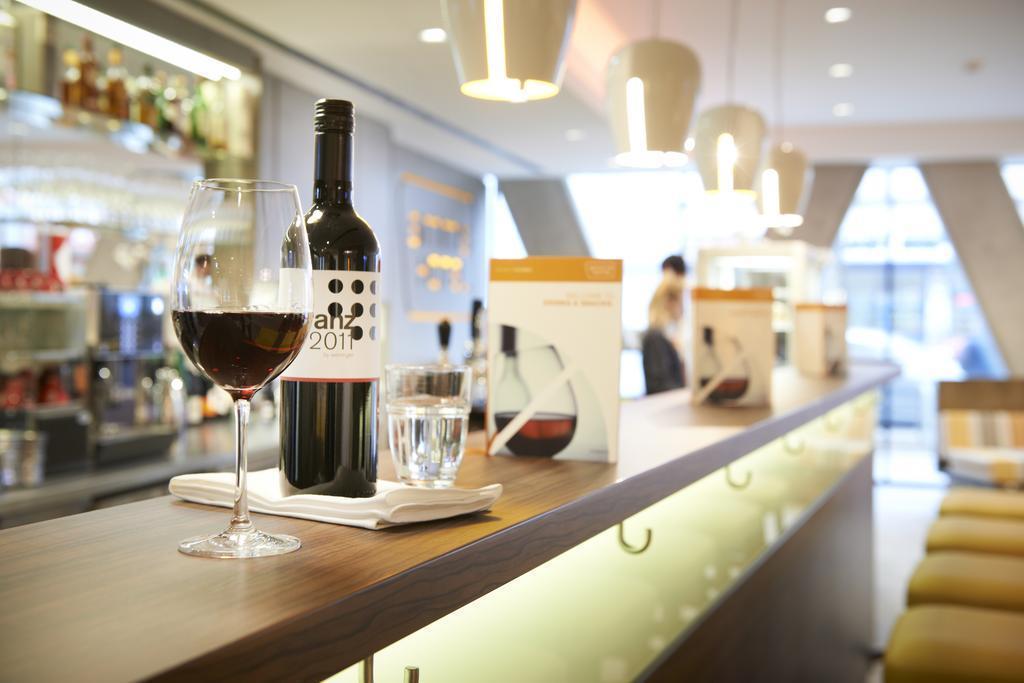 Картинка Simms Hotel 4*