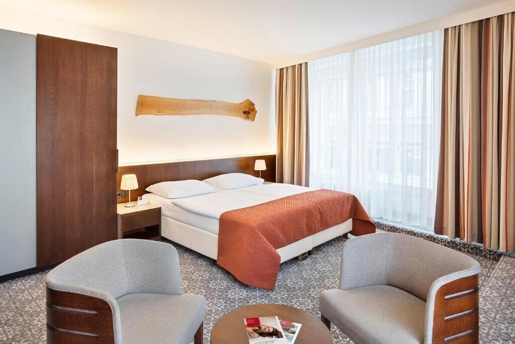 Готель Austria Trend Hotel Europa Wien 4*