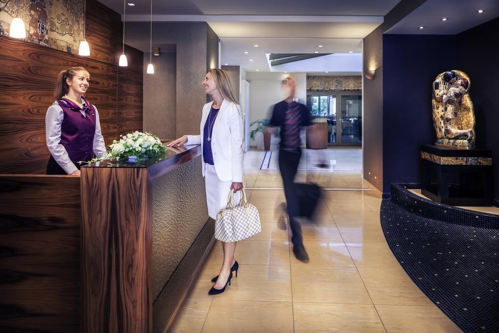 Фотографія Mercure Josefshof Wien 4*