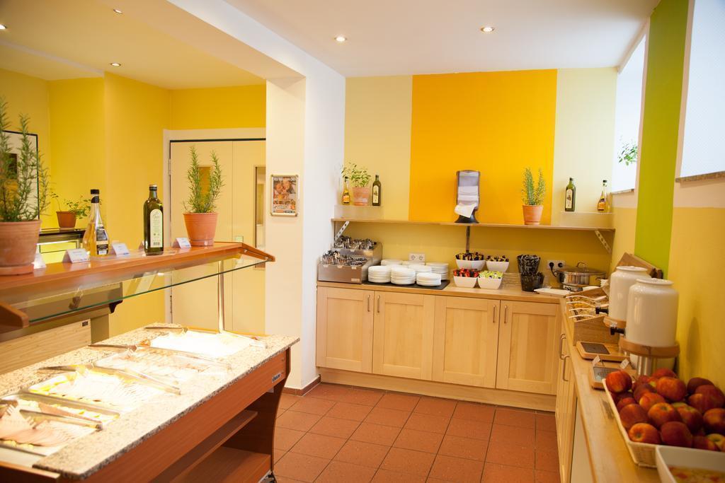 Фото A & O Wien Stadthalle 2*