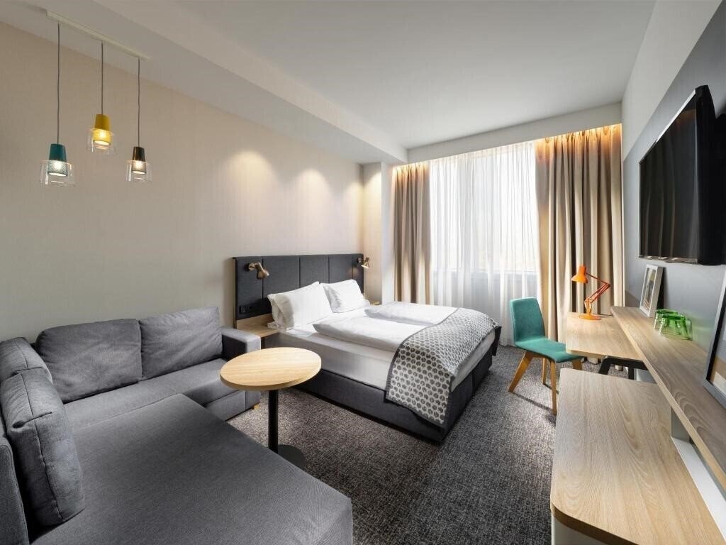 Картинка Clarion Hotel Vienna South 4*