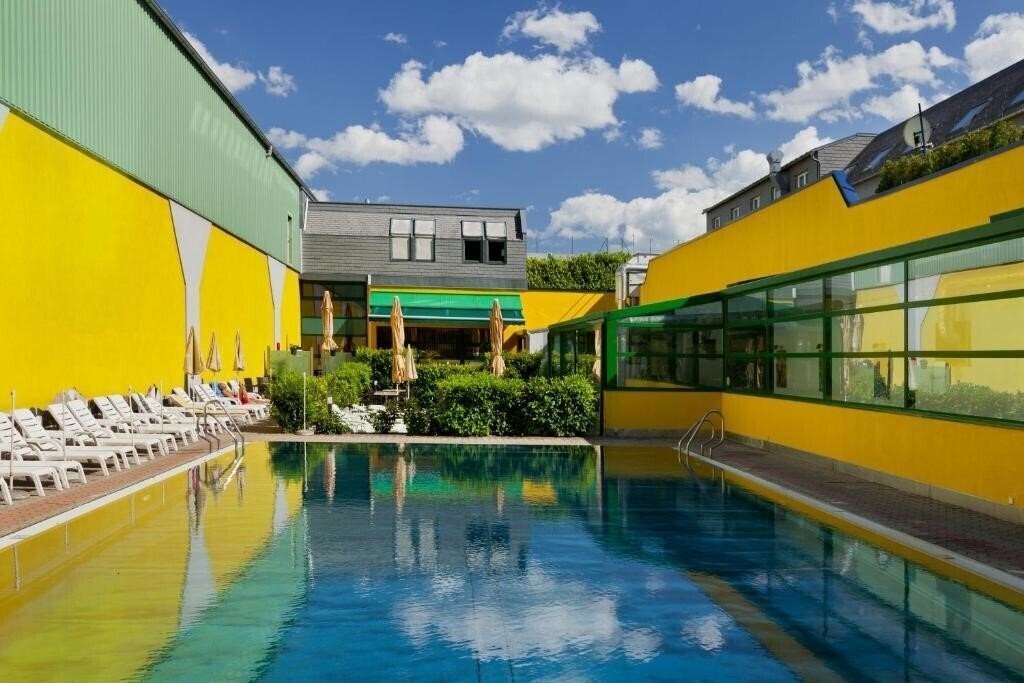 Готель Vienna Sporthotel 3*
