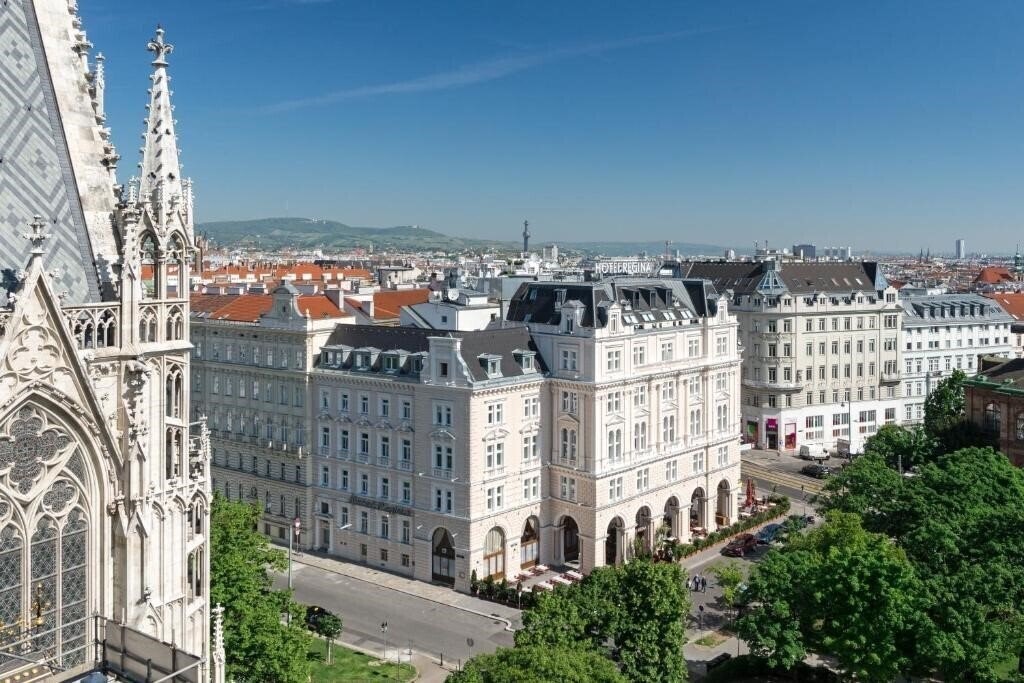 Готель Regina 4*