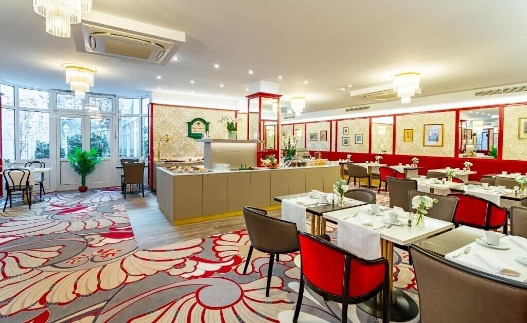 Фото Cordial Theaterhotel Wien 4*