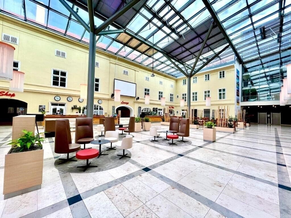 Отель Jufa Hotel Wien 3*