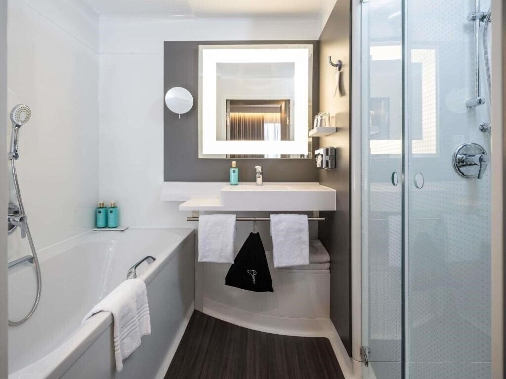 Фотография Novotel Suites Wien City Donau 4*