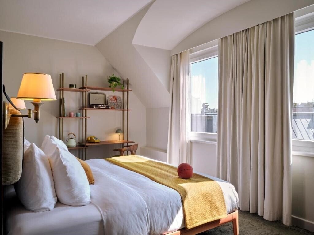 Фото Max Brown Hotel 5th District 4*