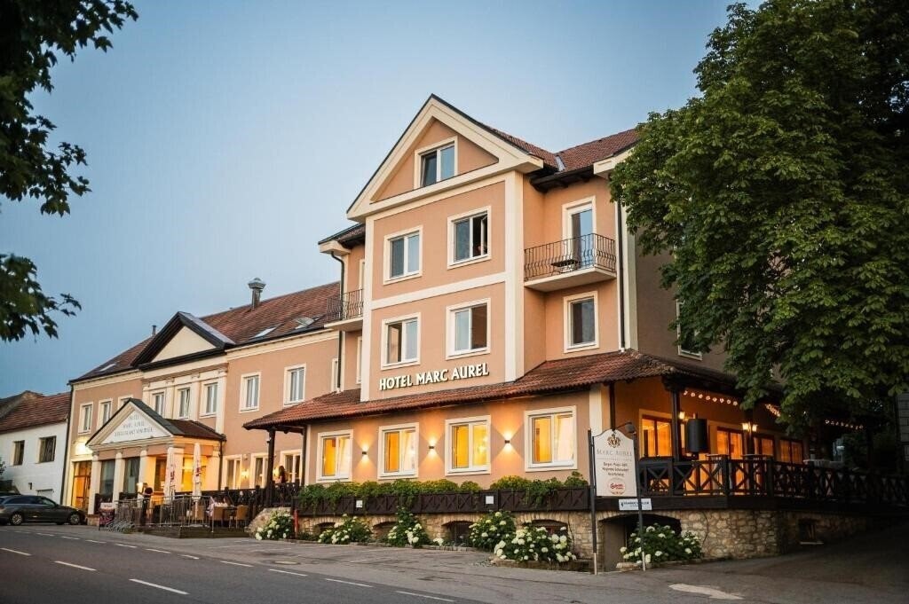 Отель Hotel Marc Aurel 3*