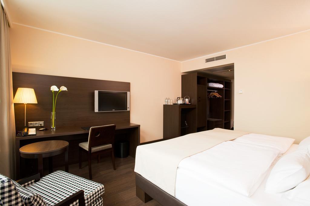 Фотографія Hilton Vienna Danube 4*