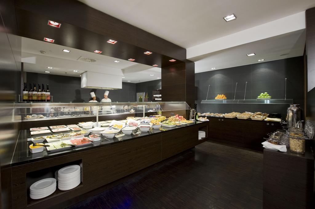 Картинка Hilton Vienna Danube 4*